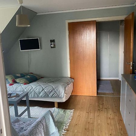 Bed And Books Pa Oesterlens Gaesthaerbaerge Glemminge エクステリア 写真
