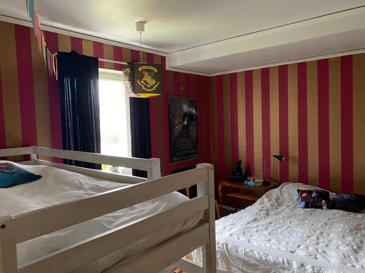 Bed And Books Pa Oesterlens Gaesthaerbaerge Glemminge エクステリア 写真